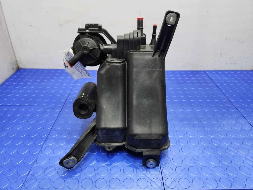 2011 Volkswagen Touareg VR6 3.6L Fuel Vapor Charcoal Canister Assembly OEM - Image 2 of 4