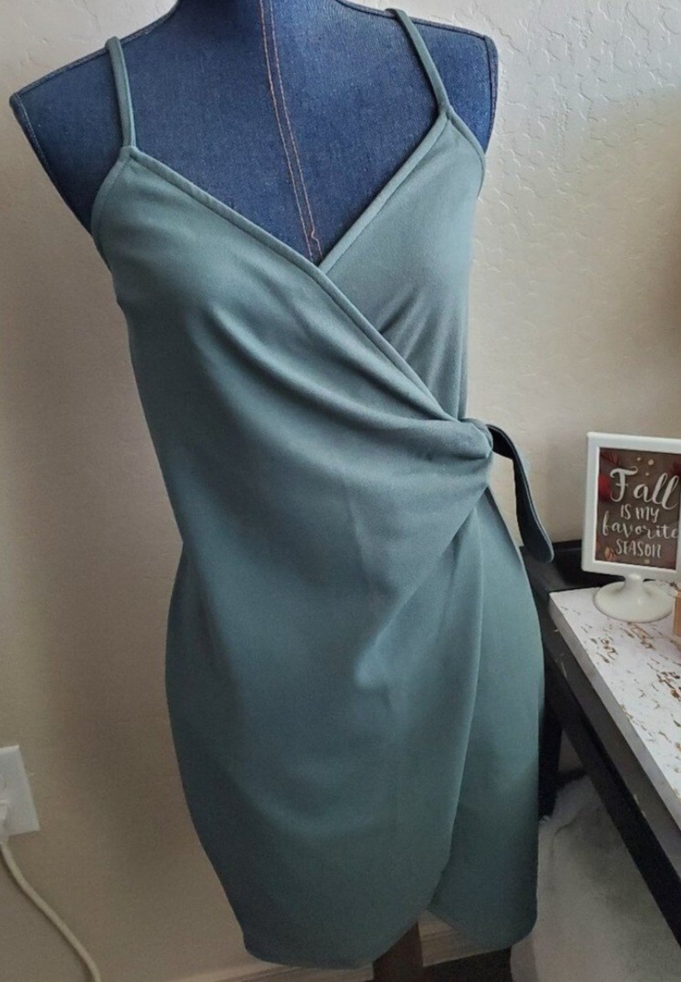 Mind Code Casual Spaghetti Strap Mini Olive Green… - image 1