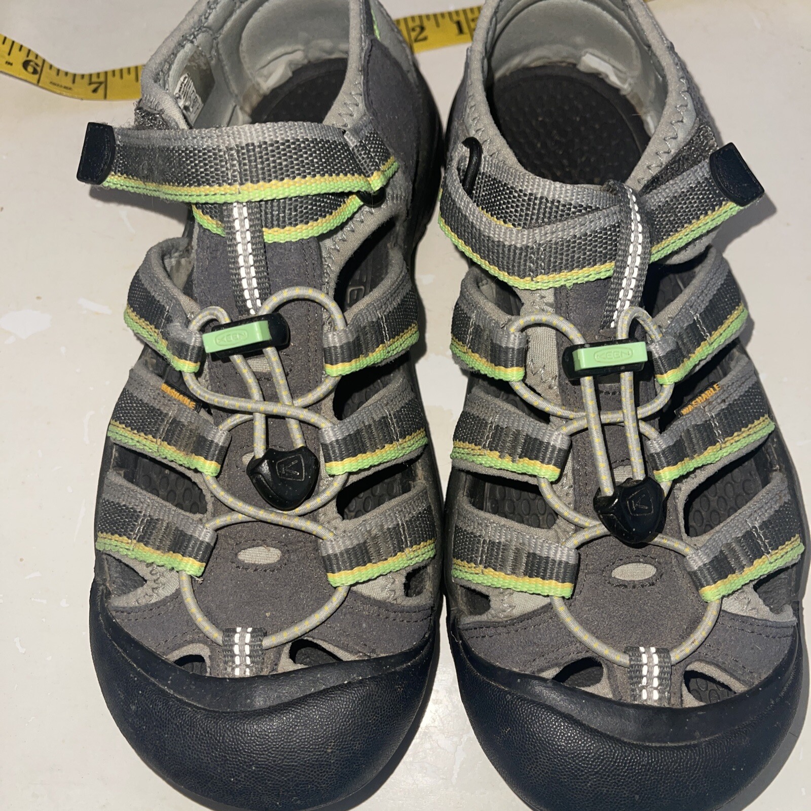 Sandali sportivi impermeabili Keen taglia 8 5 US donna grigio verde escursionismo outdoor sandalo