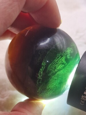 145g Grün Gelb Lila Fluorit Kugel Kristall Edelstein Regenbogen 