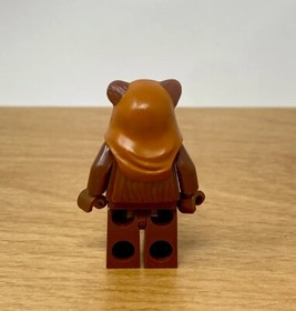 LEGO Wicket Ewok Minifigure 8038 Battle of Endor 2009 sw0237