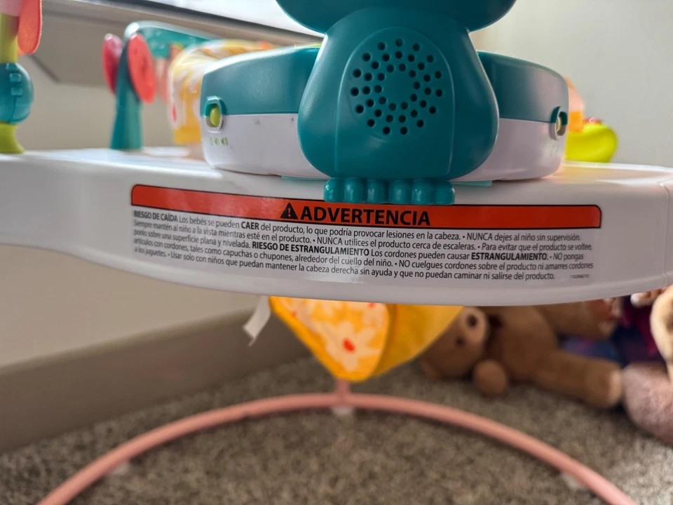 Fisher-Price Jumperoo Centro de Actividades para Bebés Luces Juguetes de Música Esquinas Coloridas  Foto 3 de 4