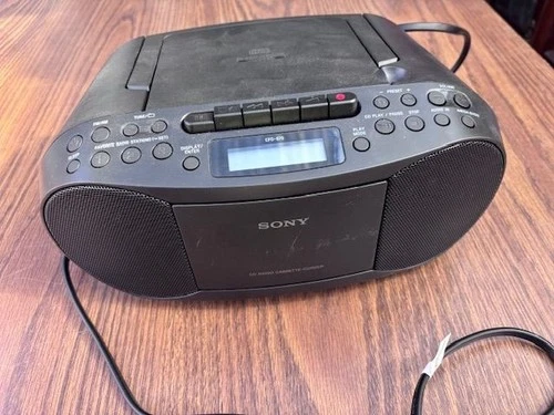 Sony CFD-S70 Boombox Works