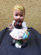 ZeHo Germany Gartenfigur Rotkäppchen Plastik 1970er Märchenfigur Glasaugen schön