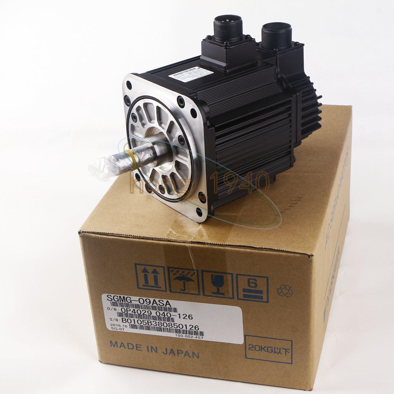 1PC Yaskawa SGMG-09ASA Servo Motor