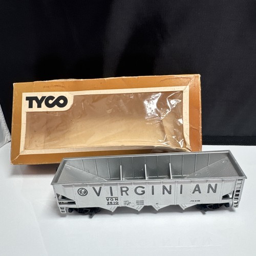 Coche tolva virginiano escala TYCO HO 4 bahías VGN 2610 modelo tren vagón caja tiene daños | Zustand: Used