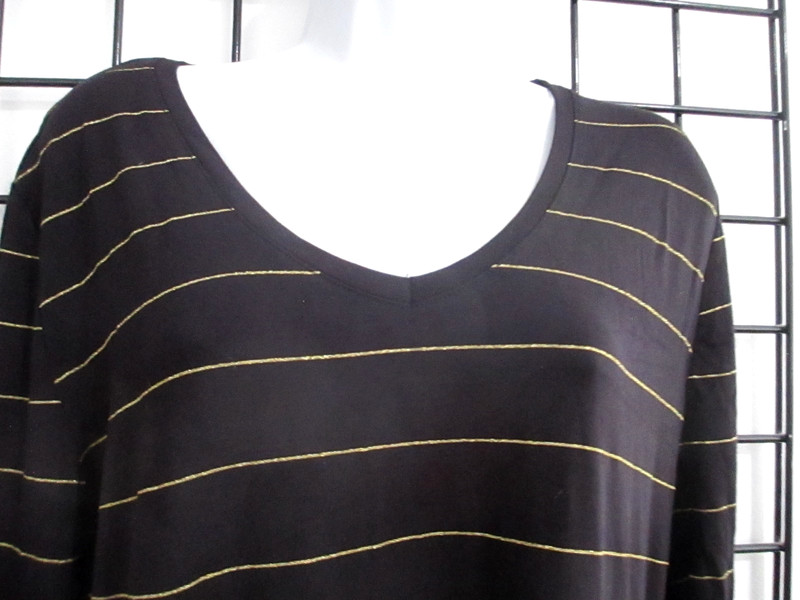 "NEW MATILDA JANE  🌸 MEDIUM LARGE / 37" BUST==BLACK & METALLIC GOLD / KNIT TOP