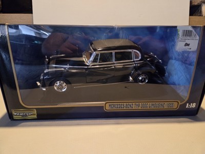 Ricko 1955 Mercedes-Benz Typ 300C Limousine, 1:18, Schwarz