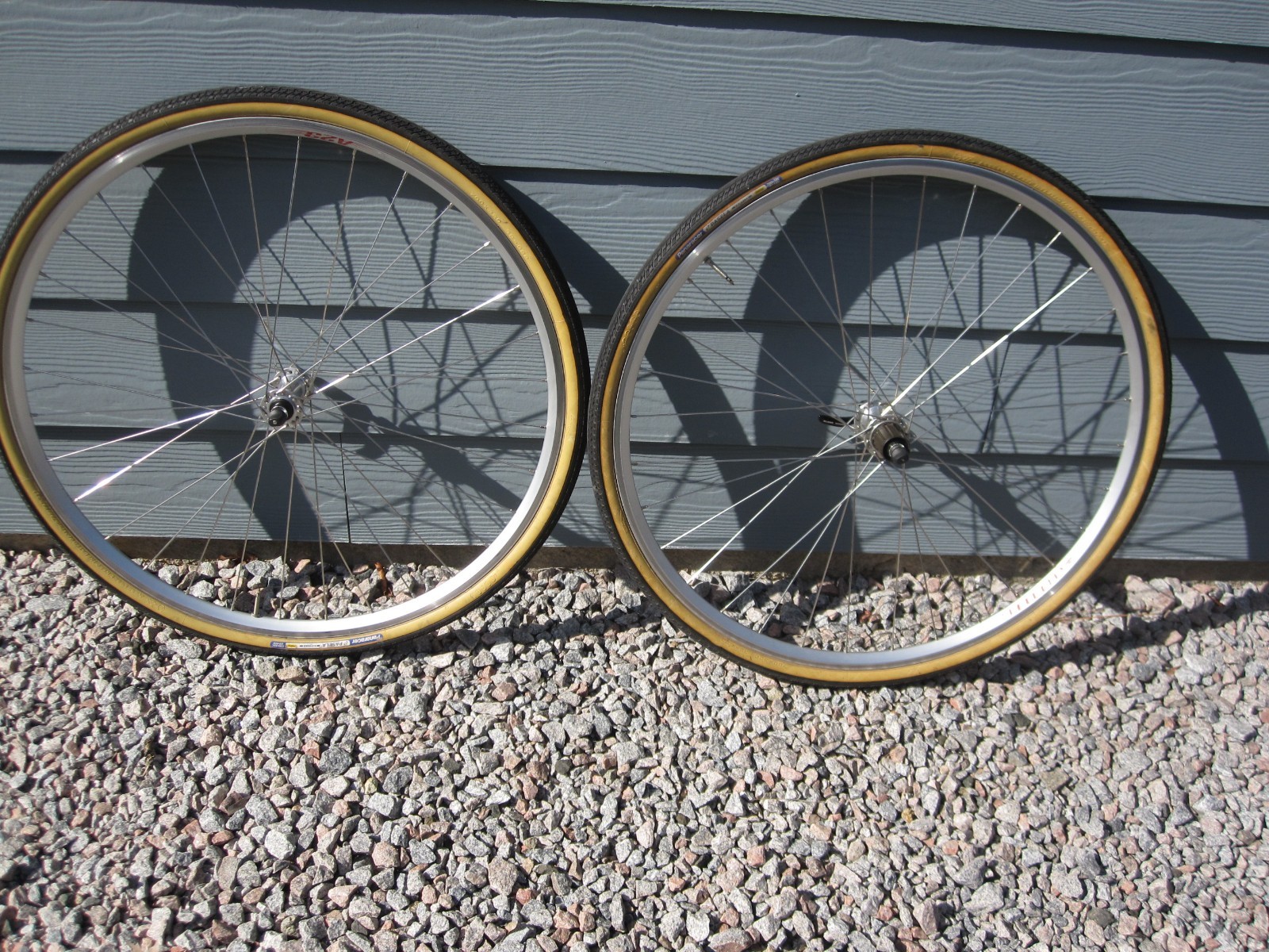 Shimano 105 11 speed Velocity A23 wheel set
