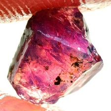 RUBY CRYSTAL 2.30 ct UNHEATED RED PINK SAPPHIRE ROUGH NATURAL100% NR!