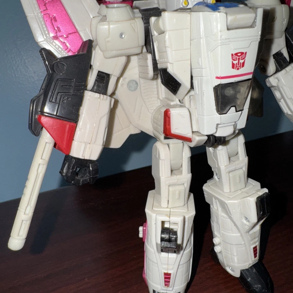 Takara Tomy Transformers Cybertron Con 2013 Henkei Jetfire Figure 100% Authentic - Image 4 of 4