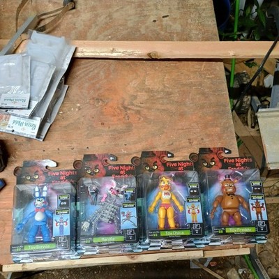 Five Nights at Freddy's Jazwares Lot/Set of 4 Freddy/Bonnie/Chica/Mangle Figures