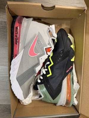 Nike Lebron 18 Low Bugs Vs Marvin Space Jam Men s Size 9 BRAND NEW WITH BOX