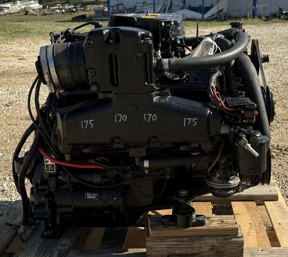 1987 MerCruiser 5.7L 260HP 350ci - Fresh Water Only - 332 Hrs - Image 3 of 4