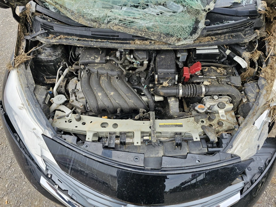 Used Front Right Door Window Regulator Front fits: 2015 Nissan Versa Front Right Foto 3 de 4