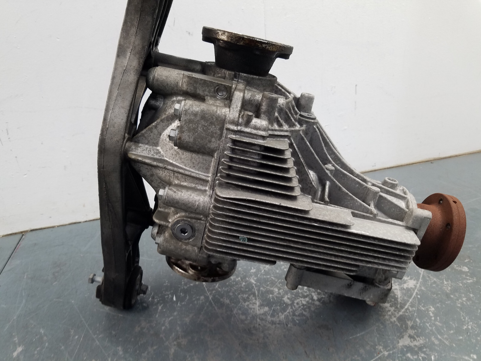 2010 09 10 11 Bentley Continental SuperSports Rear Differential #4047 B6