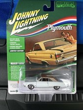 2022 Johnny Lightning Muscle Cars USA 1967 Plymouth GTX Version A - New
