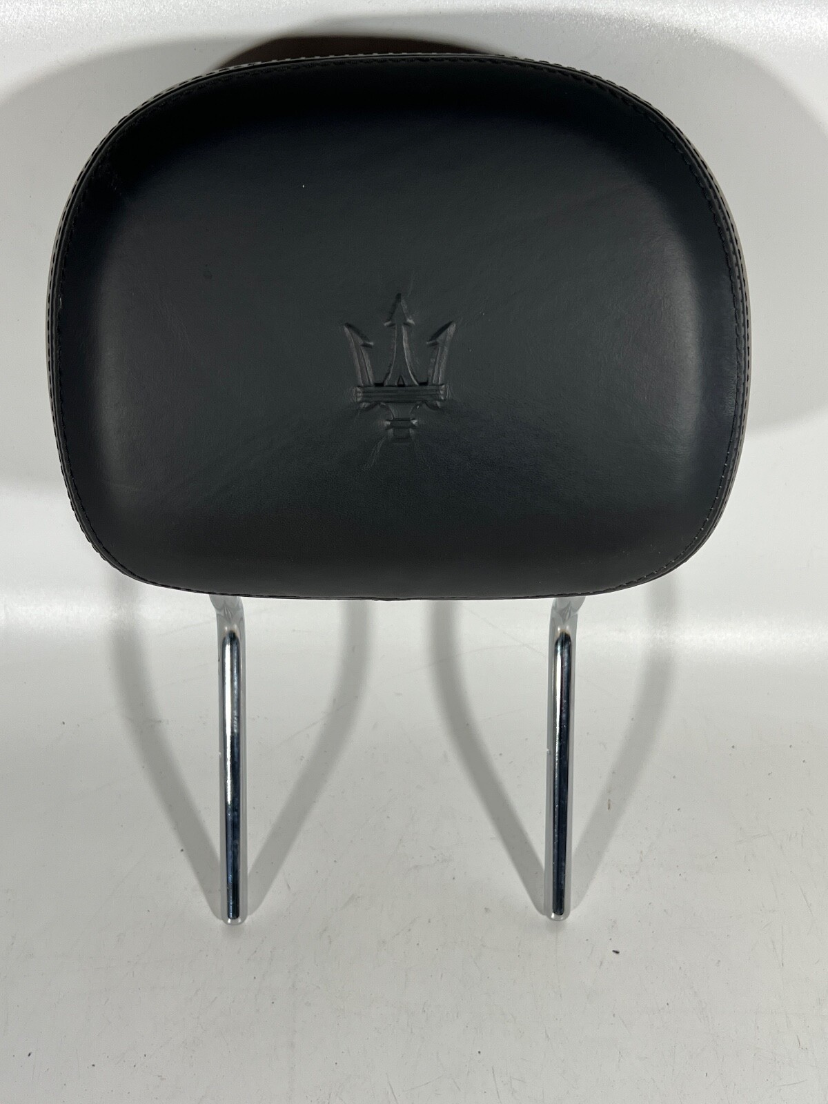 2014-2017 Maserati Quattroporte First Front Row Headrest black leather