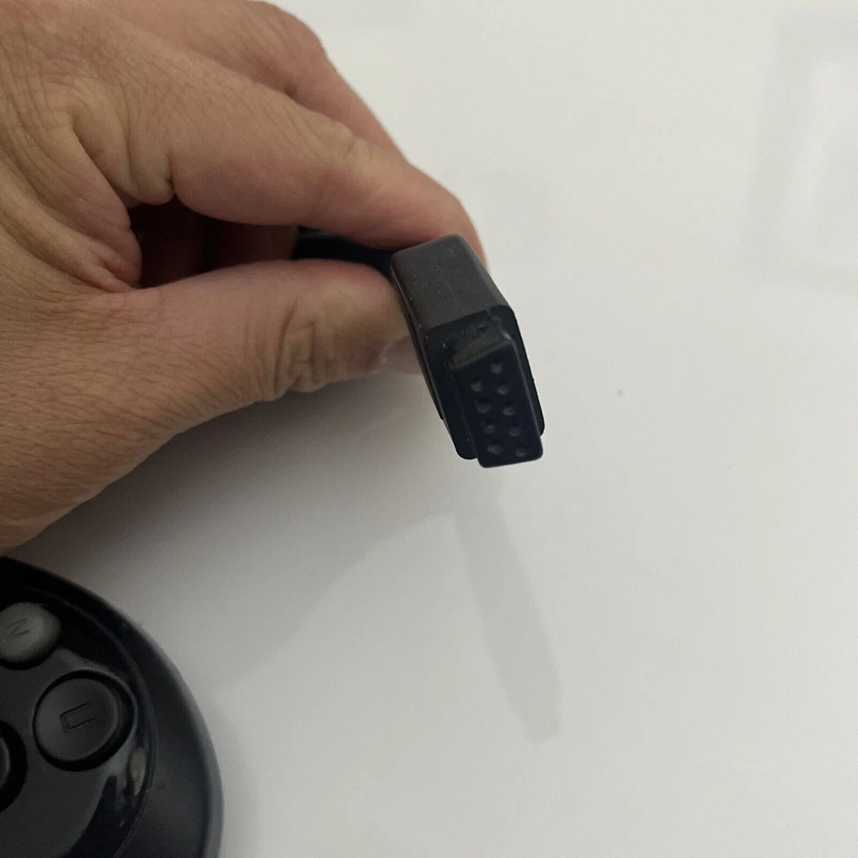 Genuine Official Sega Mega Drive 6-Button Gamepad Controller Original OEM - Image 4 of 4