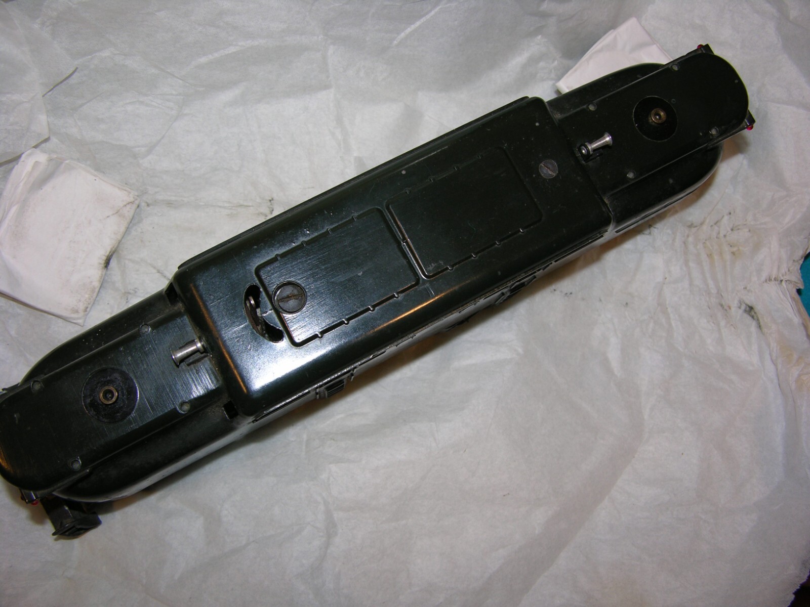 POSTWAR LIONEL 2332 PENNSYLVANIA RAILROAD BRUNSWICK GREEN 5 STRIPE GG1