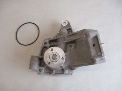 Opel Movano Renault Master 2.8 DTI Wasserpumpe / water pump NEU original