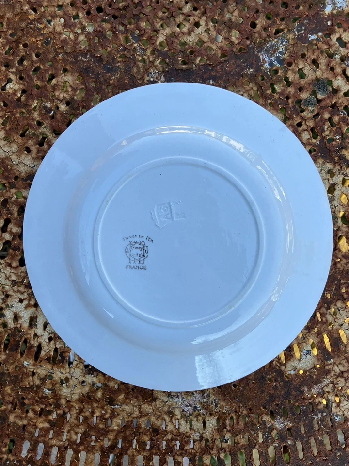 2 Assiettes plates - Choisy le roi - Faïence blanche - XIXème - Photo 3/4