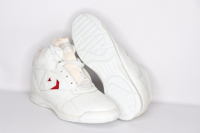 converse cheerleading shoes