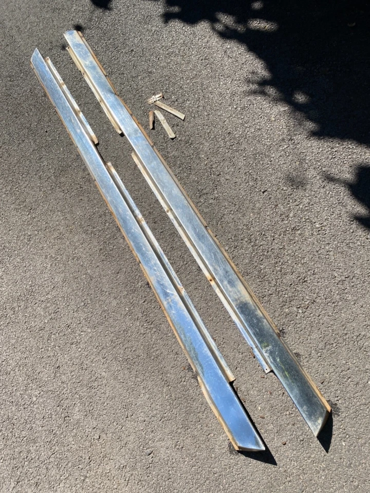 BMW Nueva Clase NK 2000 Tilux Chrome Rocker Trim 2000ti Foto 2 de 4