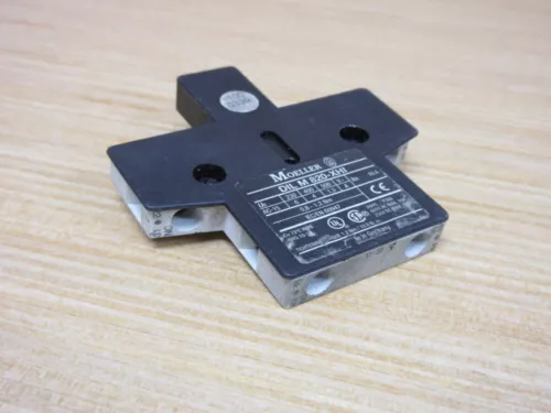 Moeller DIL M 820-XHI Auxiliary Contact DILM820XHI