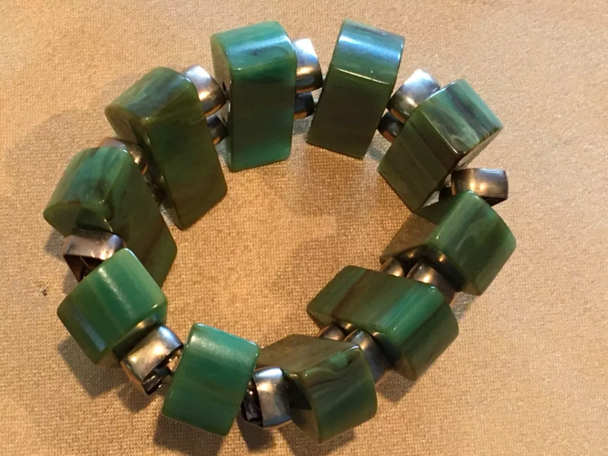 Vintage Green Bakelite and Brass Link Elastic Bracelet Unique