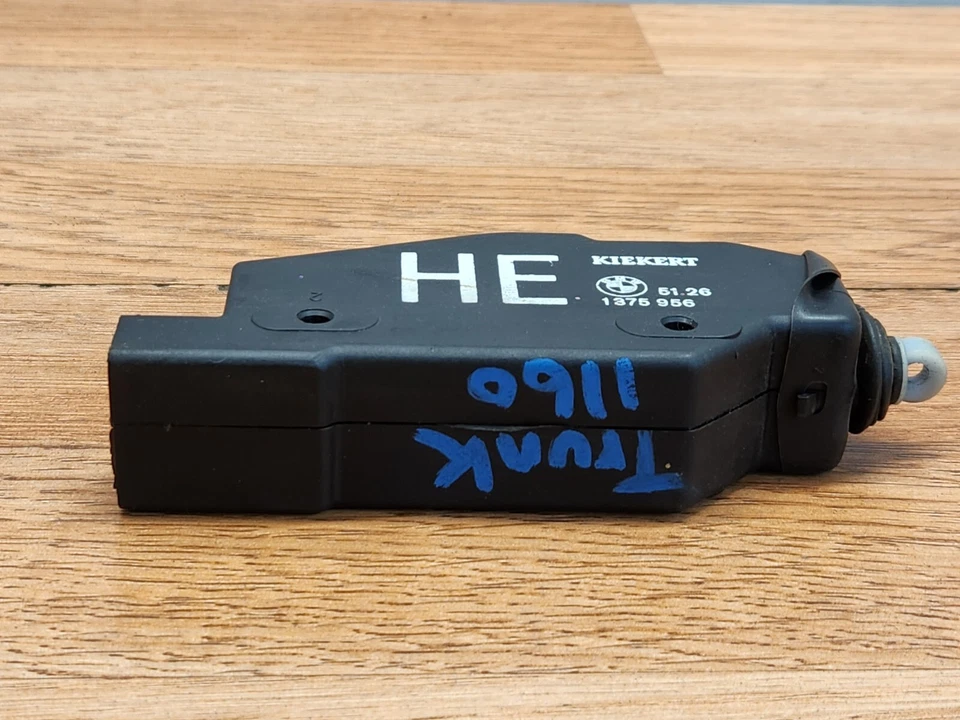 ✅ Actuador de bloqueo de tapa de maletero trasero BMW E28 528 535 1982-1988 OEM Foto 3 de 4