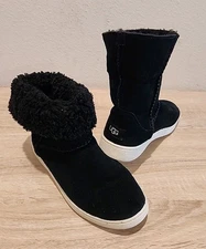 UGG Mika Classic Suede Fold Fur Shearling Booties Sneakers Womens US Sz 8 Black
