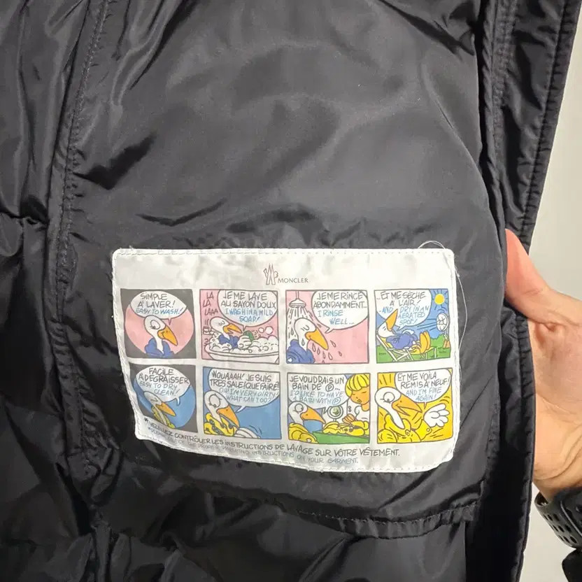 Moncler Boucage Puffer Jacket 2 Sizes - Excellent Condition