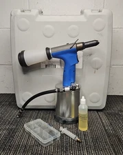 Fastenal 11134547 FNL Pneumatic Riveter - FOR PARTS/UNTESTED