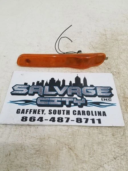 Luz de estacionamiento/esquina del conductor marcador lateral sedán para 00-02 SATURN SERIE S 5989 Foto 2 de 4