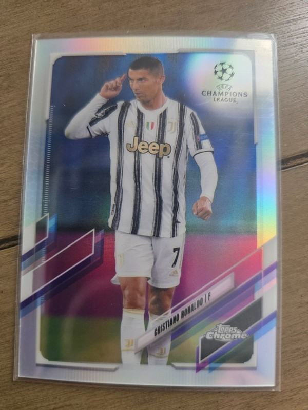 Cristiano Ronaldo 2020-21 Topps Chrome UCC #100 Refractor