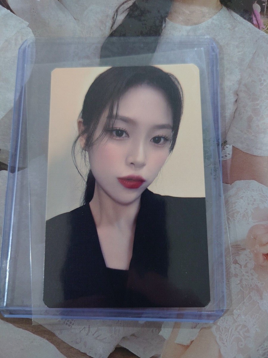 Loona Loonaverse Seoul MD Photocards Mint! Buy more Save