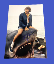 STEVEN SPIELBERG SIGNED AUTOGRAPH 12X18 PHOTO JAWS BAS BECKETT