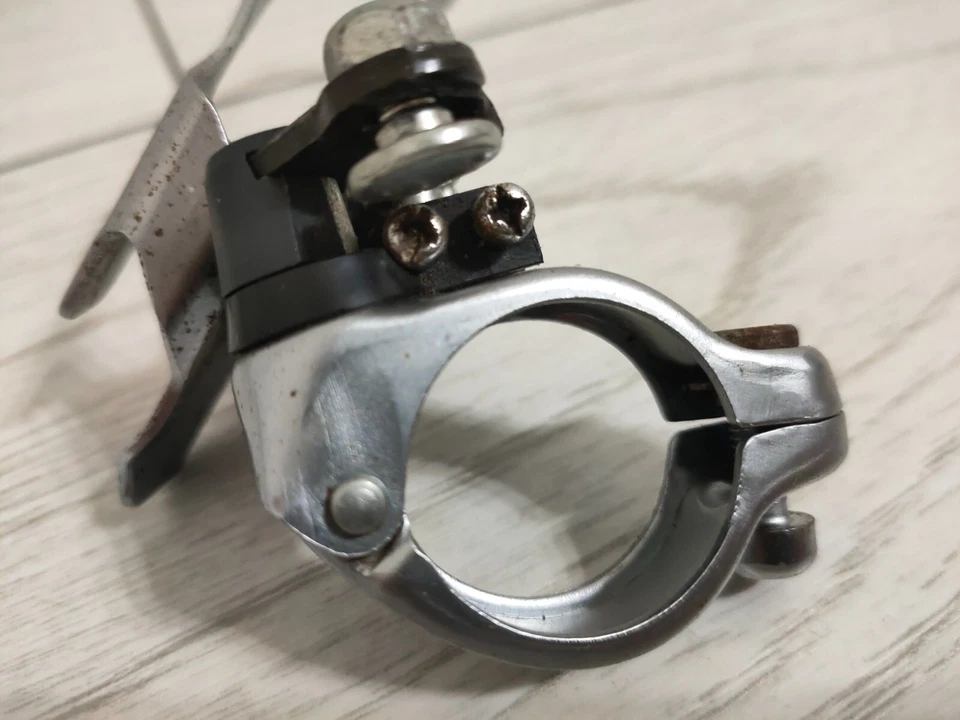 Classic Shimano Exage FD-A250 Bicycle Front Derailleur 28.6 mm Clamp - Image 4 of 4