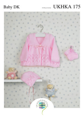 UKHKA 175 Baby Matinee Mantel, Mütze & Stiefel Strickmuster DK - 31-56cm (12-22'')