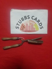 VINTAGE WOOD HANDLED HAIR CURLING IRON