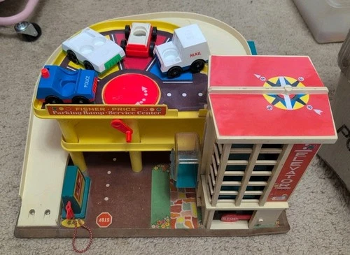 Vintage Fisher Price Little People Parking Ramp/Service Center W/Vehicles