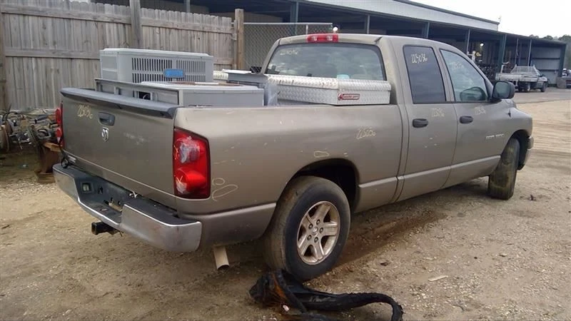 (LOCAL PICKUP ONLY) Driver Front Door Chassis Quad Cab Fits 06-10 DODGE 3500 PIC - Image 4 of 4