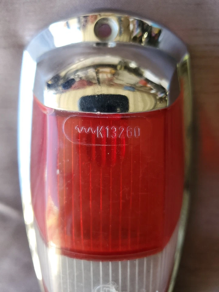 Mercedes 190 sl Tail Light Lens K13260 190SL Taillight - Image 2 of 4