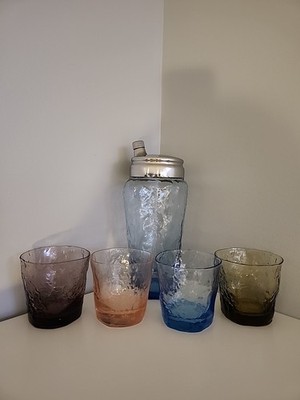 Rare Vintage Morgantown Crinkle Glass MCM Barware Shaker And Set Of 4 Tumblers