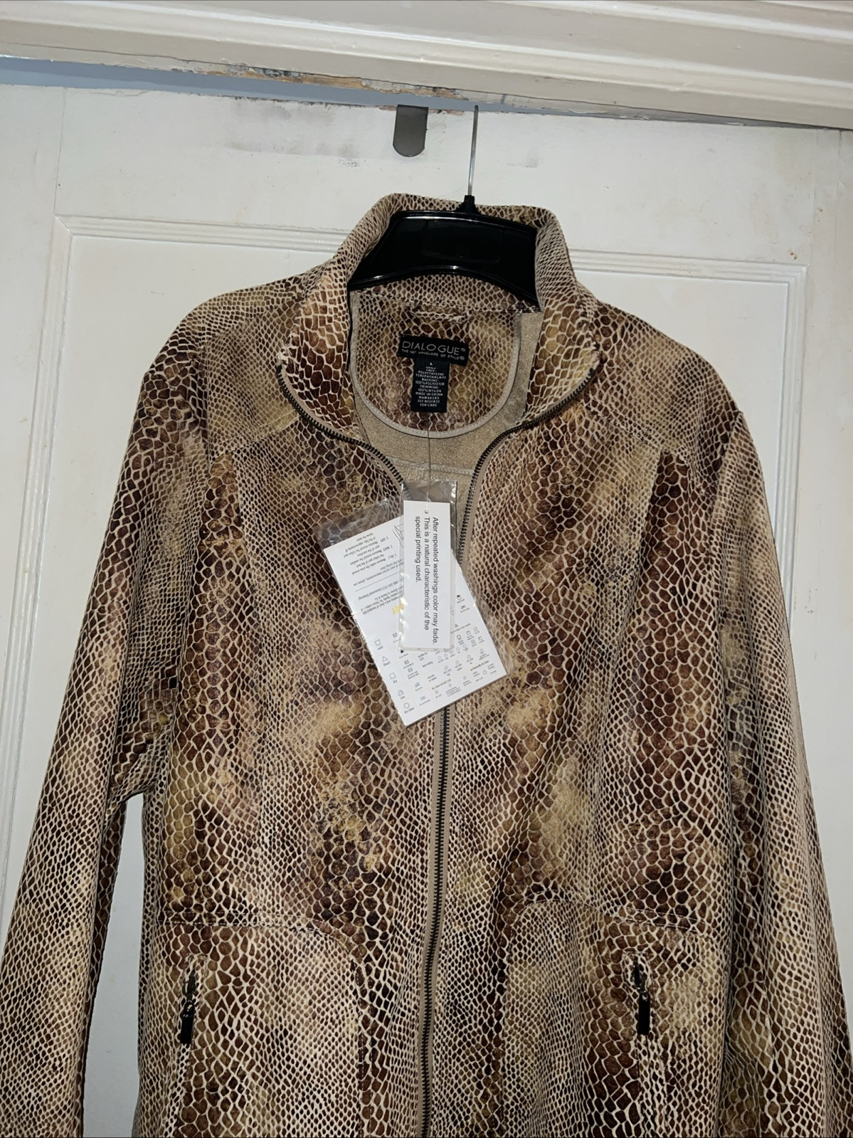 dialogue jacket - image 9