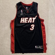 VTG 2000s Reebok Miami Heat Dwyane Wade 3 NBA Jersey Men  s L
