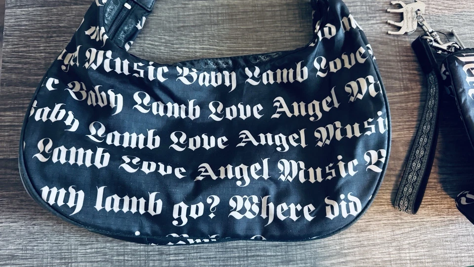 L..A.M.B. Gwen Stefani LESPORTSAC 纹身标志 水饺包 单肩包 带奖励袋 — 第 4/4 张图片