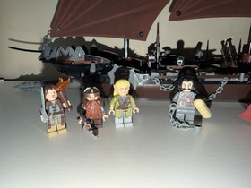 LEGO the Lord of the Rings: Pirate Ship Ambush (79008) Read Description