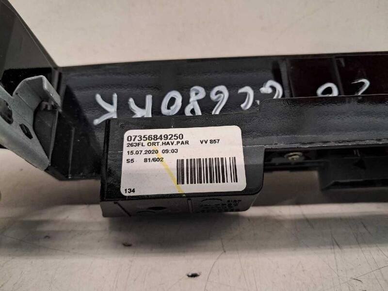 Foto 5 di 7